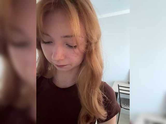 CrazyAleona live cam on BongaCams