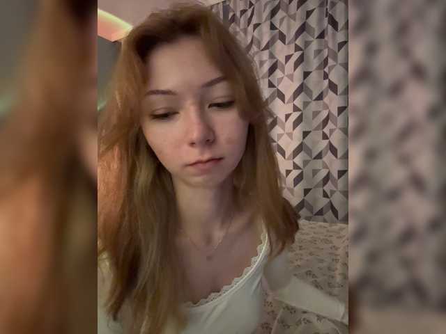 CrazyAleona live cam on BongaCams