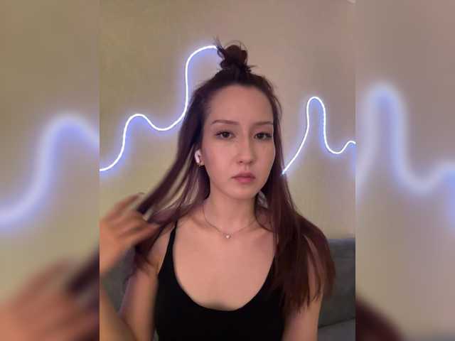 CrazyAleona live cam on BongaCams