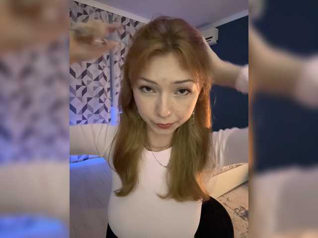CrazyAleona live cam on BongaCams