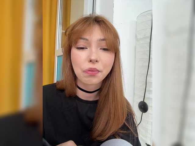 CrazyAleona live cam on BongaCams