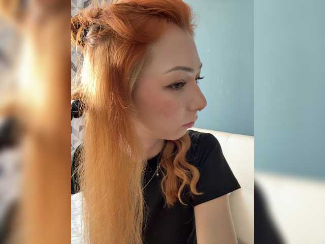 CrazyAleona live cam on BongaCams