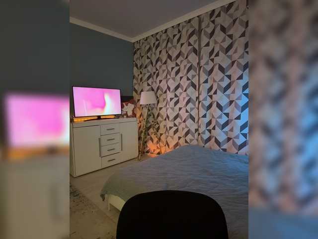 CrazyAleona webcam