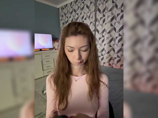 CrazyAleona live cam on BongaCams