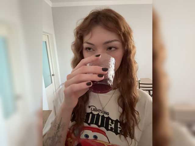 CrazyAleona live cam on BongaCams