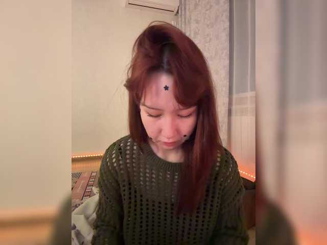 CrazyAleona live cam on BongaCams