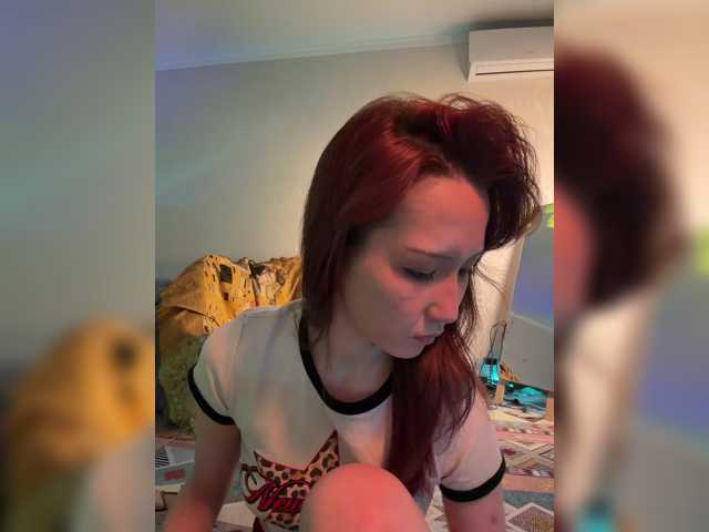 CrazyAleona live cam on BongaCams