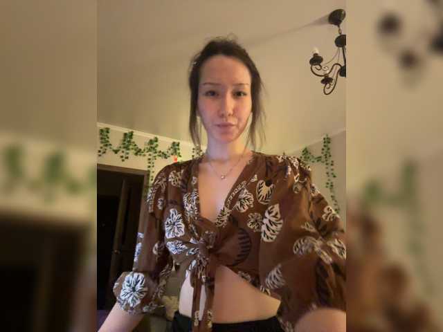 CrazyAleona live cam on BongaCams
