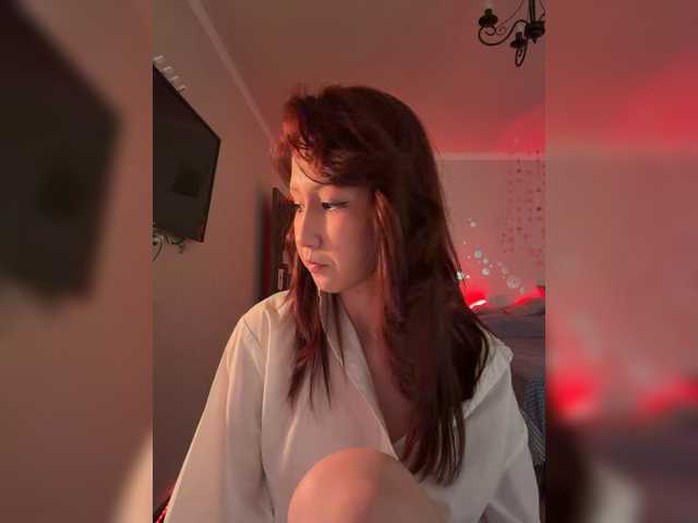 CrazyAleona, en directo ahora en BongaCams