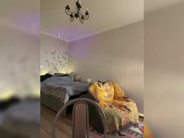 CrazyAleona live cam on BongaCams
