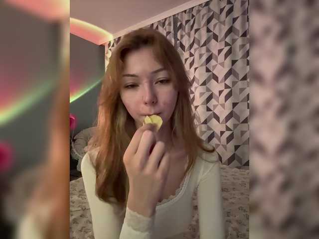 CrazyAleona live cam on BongaCams