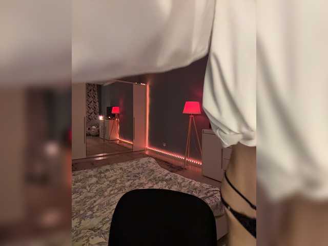 CrazyAleona live cam on BongaCams