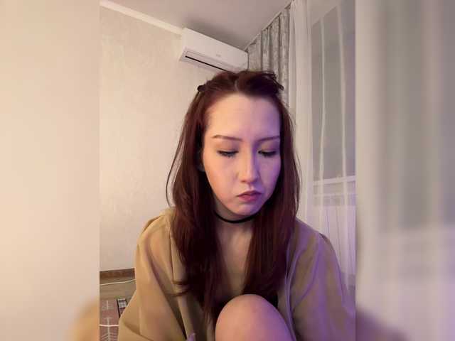 CrazyAleona live cam