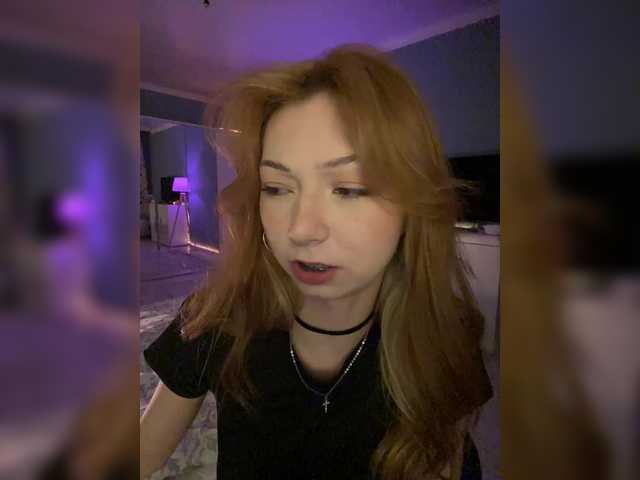 CrazyAleona live cam on BongaCams