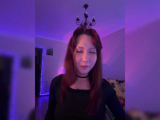 CrazyAleona live cam