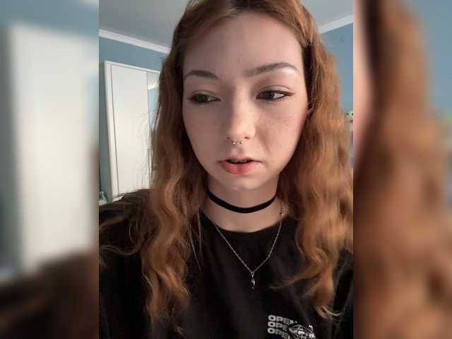 CrazyAleona live cam on BongaCams