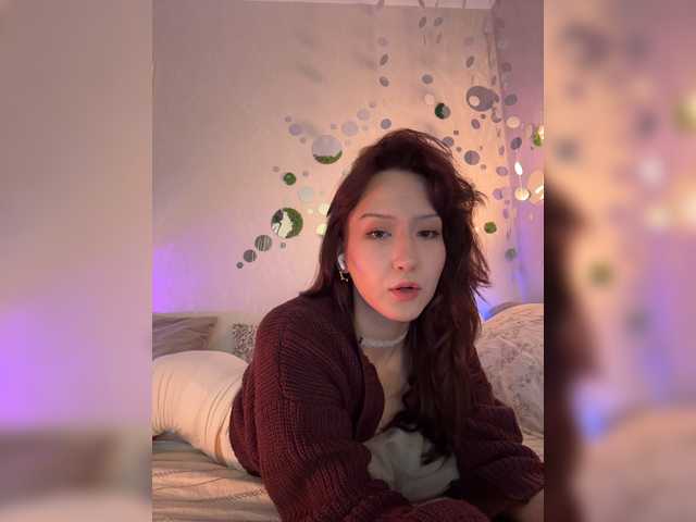 CrazyAleona live cam on BongaCams