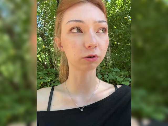 CrazyAleona live cam on BongaCams