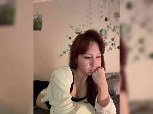 ShyAlya webcam