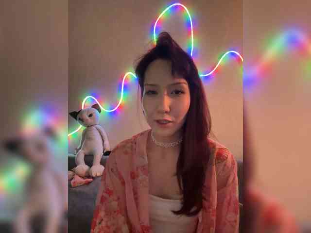 ShyAlya webcam