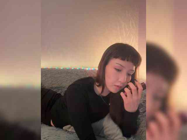 ShyAlya webcam