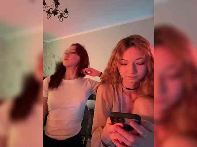 ShyAlya webcam