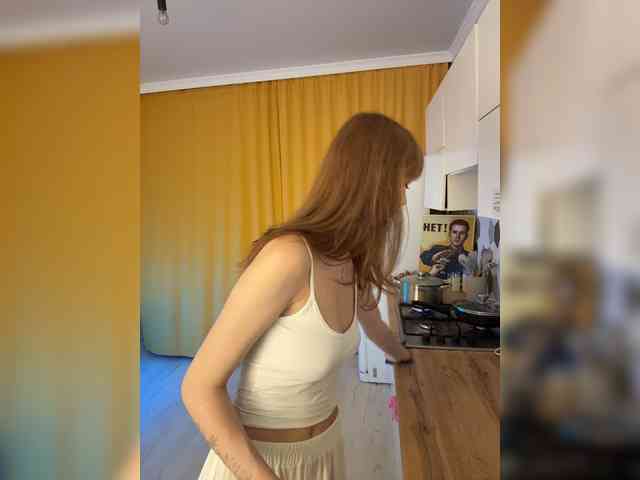 ShyAlya webcam