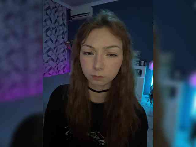 ShyAlya webcam