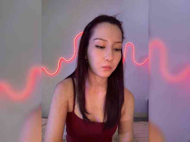 ShyAlya webcam