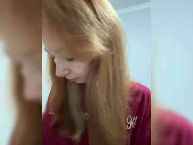 ShyAlya webcam