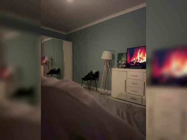 ShyAlya webcam