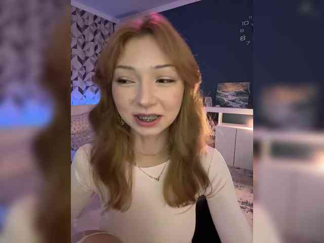 ShyAlya webcam