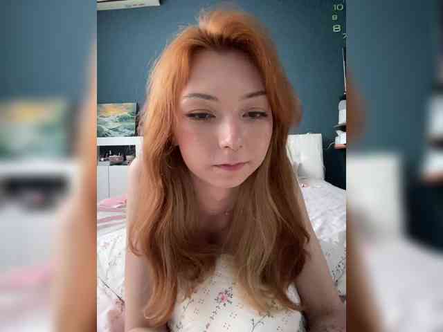 ShyAlya webcam