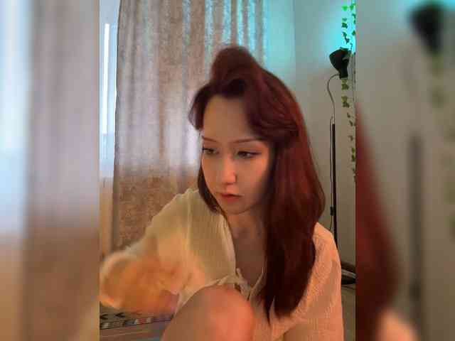 ShyAlya webcam