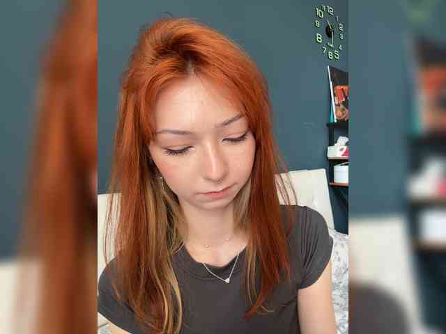 CrazyAleona Live Webcam on BongaCams