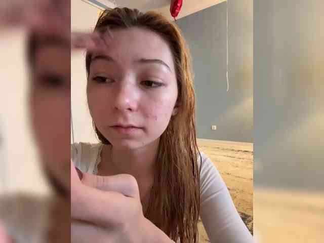 ShyAlya webcam