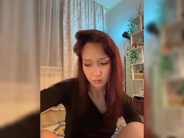 ShyAlya webcam