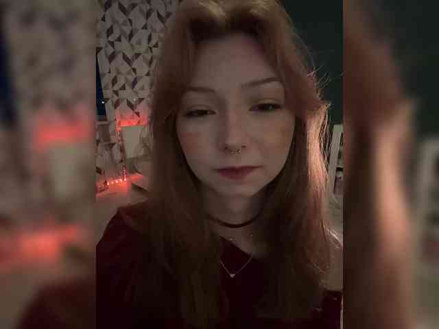 ShyAlya webcam