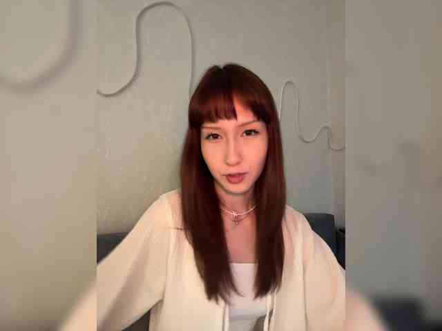 ShyAlya webcam