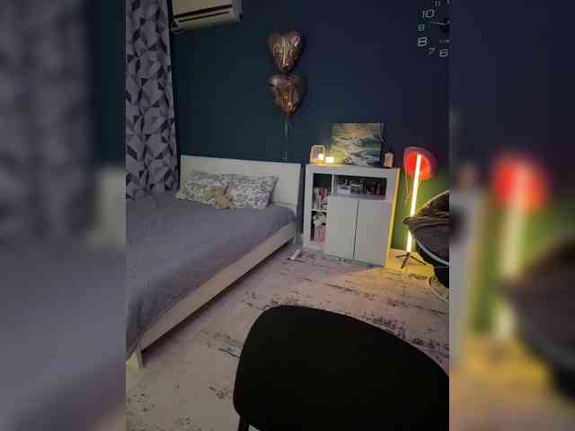 ShyAlya webcam