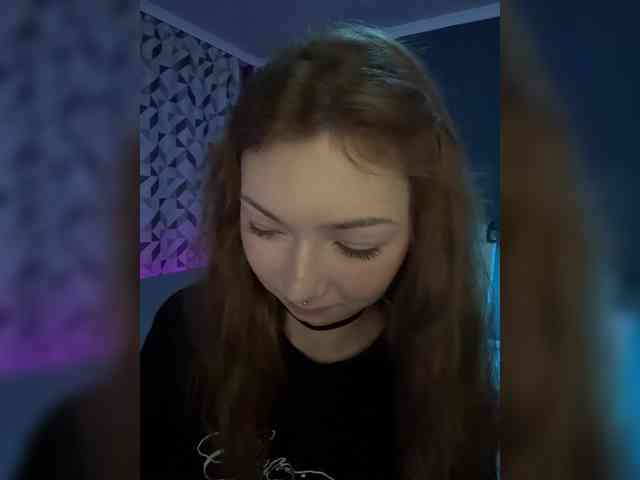 ShyAlya webcam