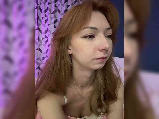 ShyAlya webcam