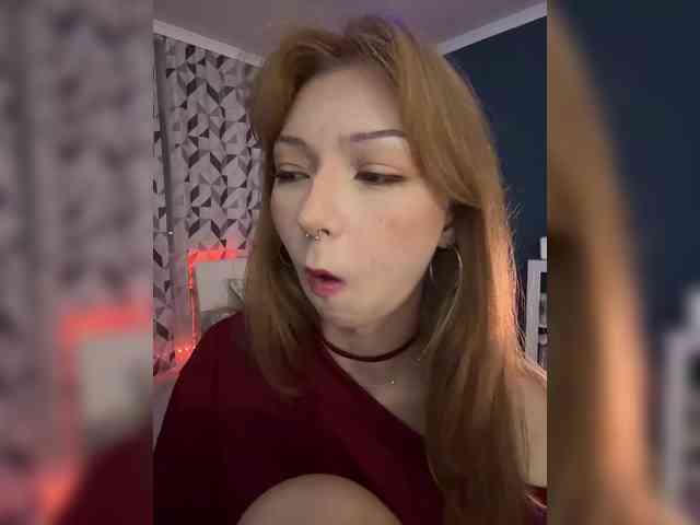 ShyAlya webcam