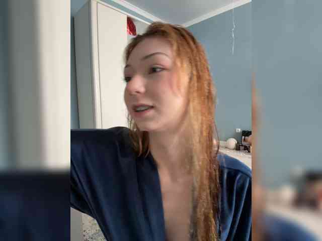 ShyAlya webcam