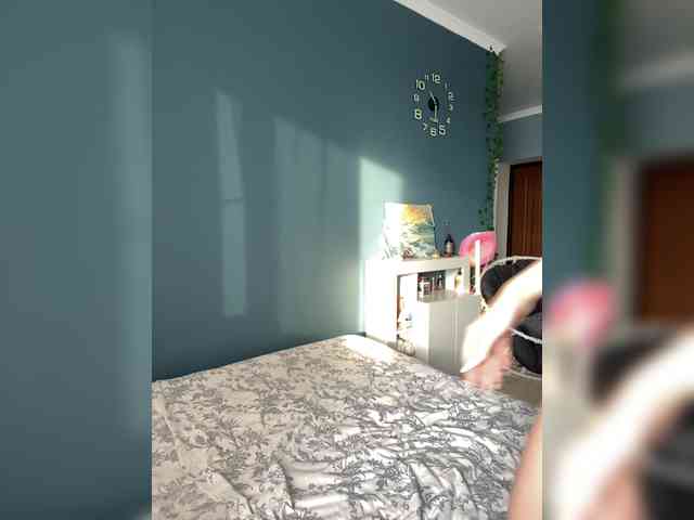 CrazyAleona Sex Cam Show