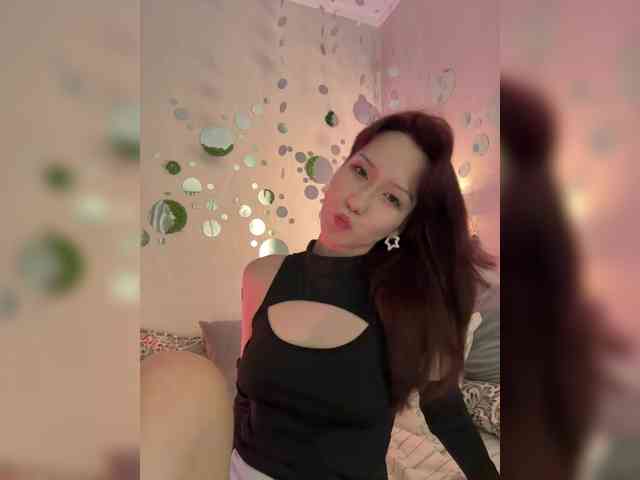 ShyAlya webcam