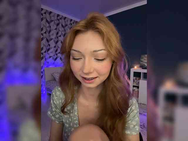 ShyAlya webcam