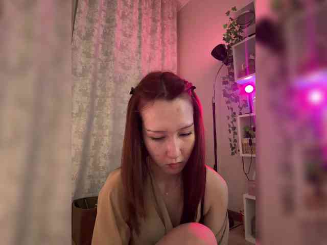 ShyAlya webcam