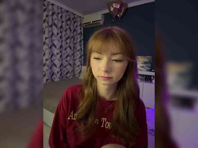 ShyAlya webcam