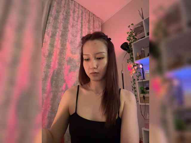 ShyAlya webcam